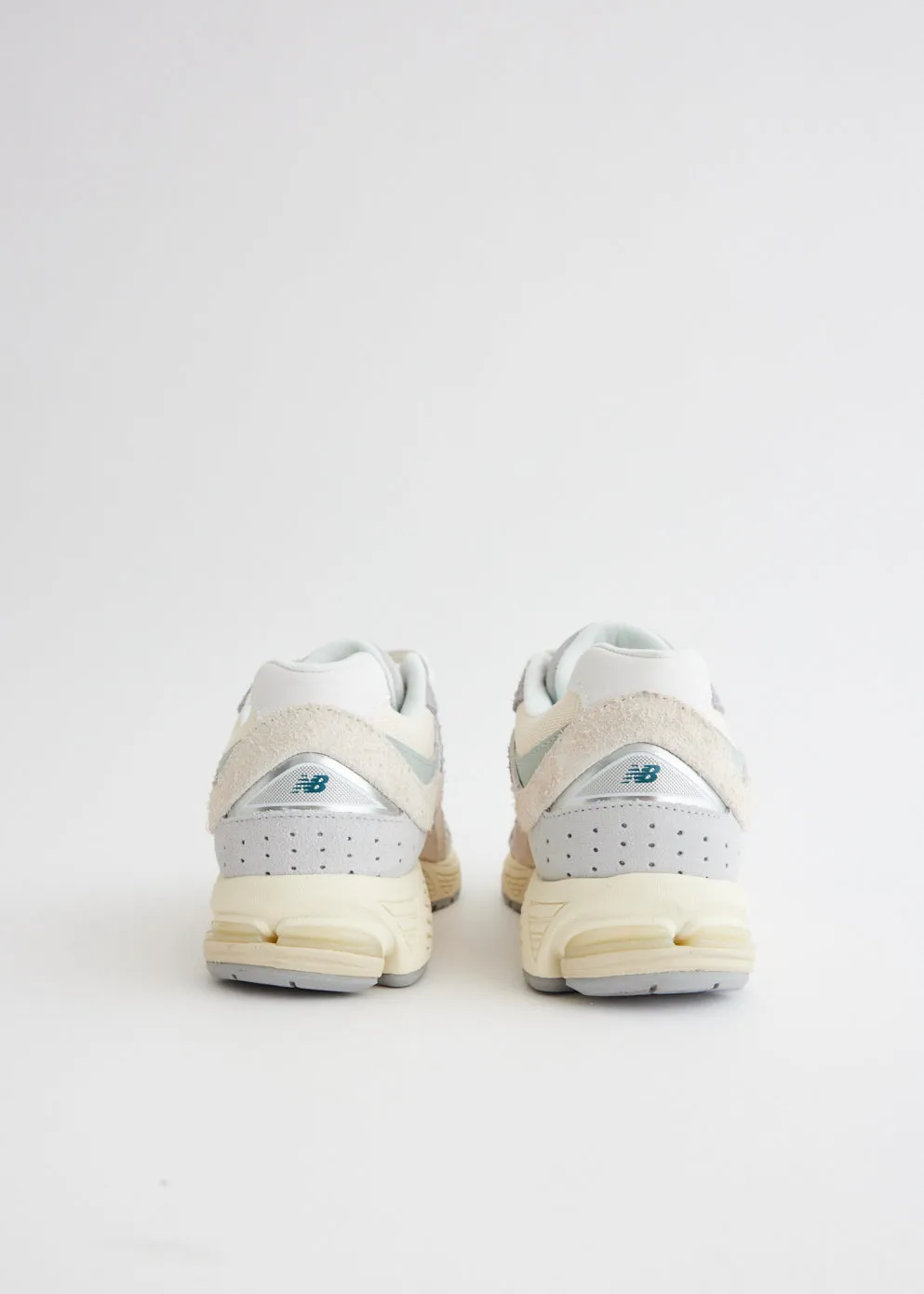 2002R 'Linen' Sneakers