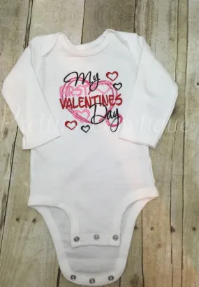 Baby girl My first Valentine's Day bodysuit or shirt - Valentine's Shirt 1 st Valentine's Day