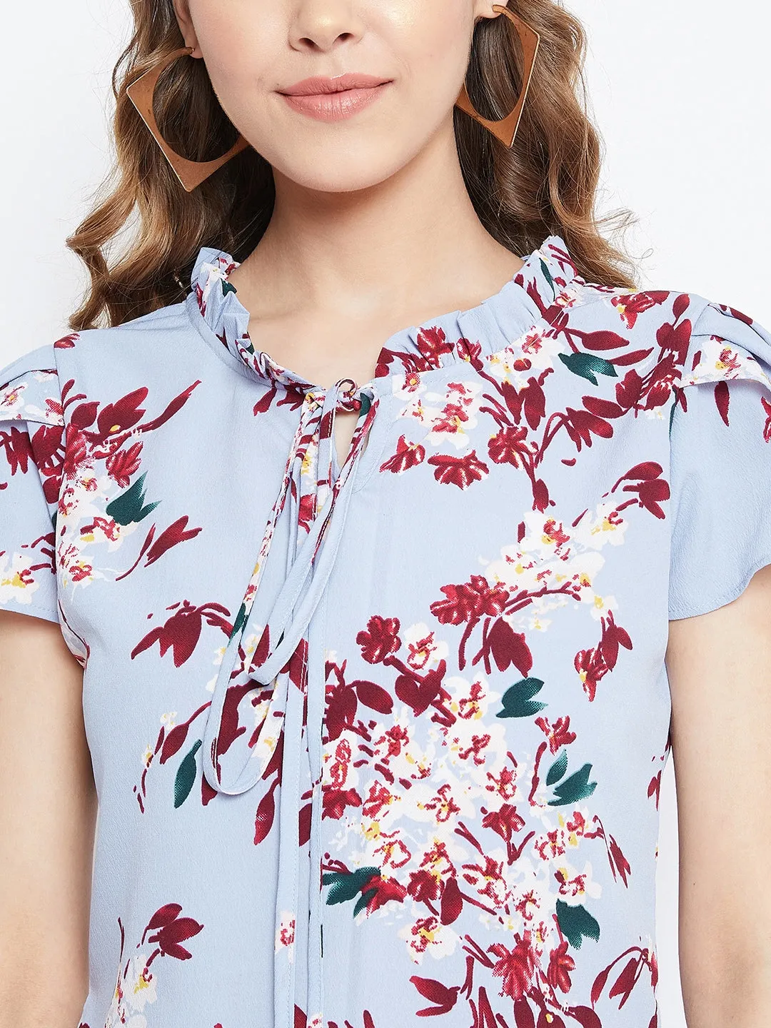 Berrylush Women Blue Floral Printed Tie-Up Neck Top