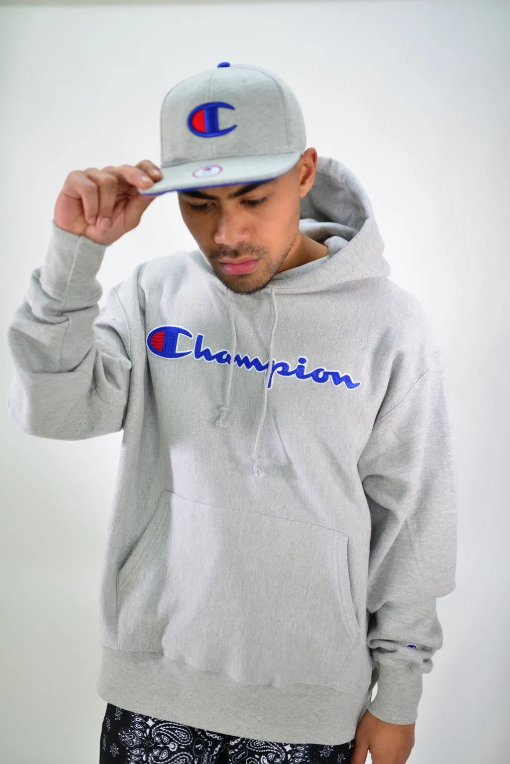 CHAMPION WOOL FLAT BRIM STRAPBACK CAP - GREY