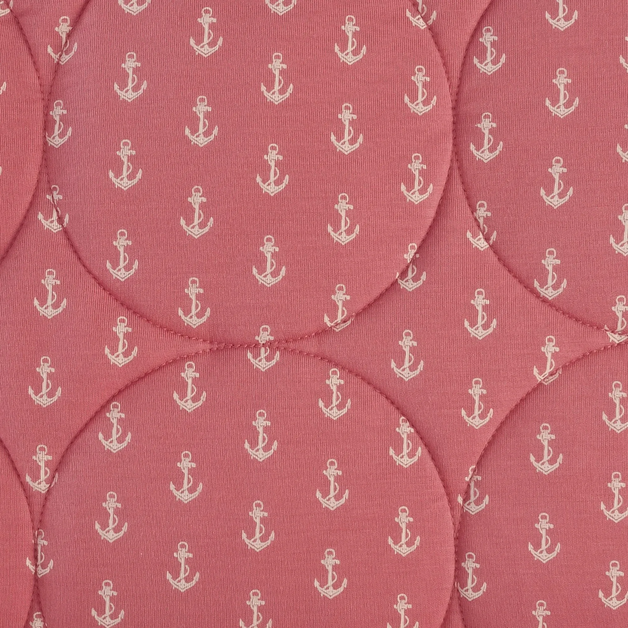 classic circle quilt | nautical red anchor | lenzing modal