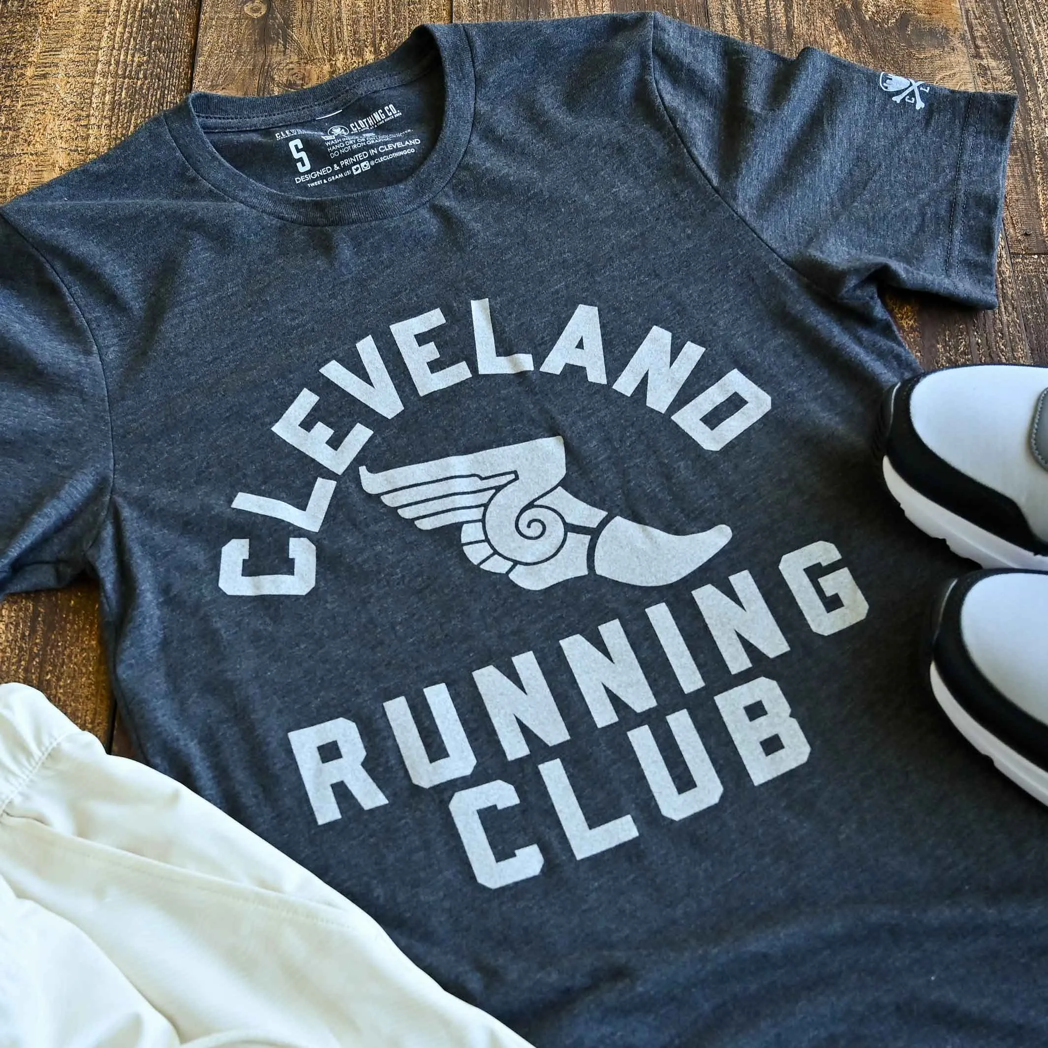 Cleveland Running Club, Dark Grey Heather - Unisex Crew T-Shirt