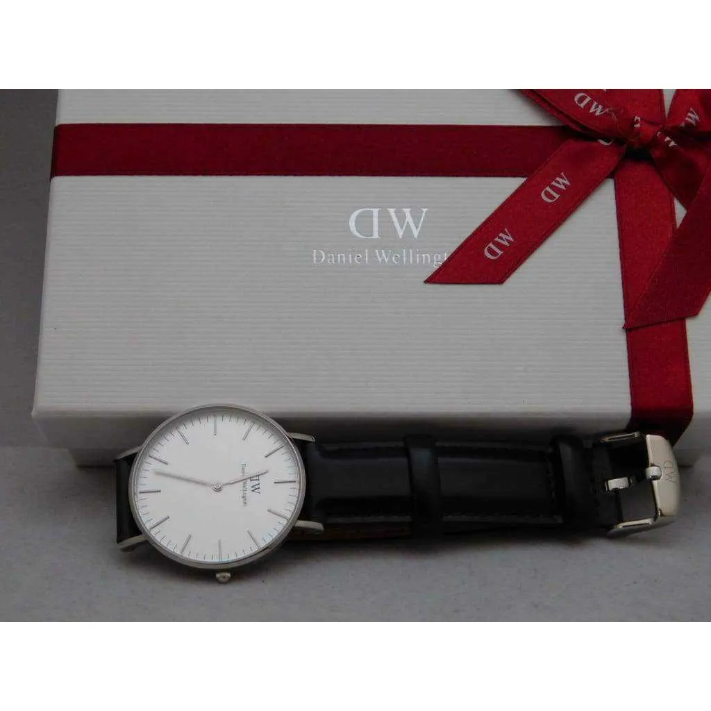 Daniel Wellington Classic Sheffield White Dial Watch 0608DW....New....36mm