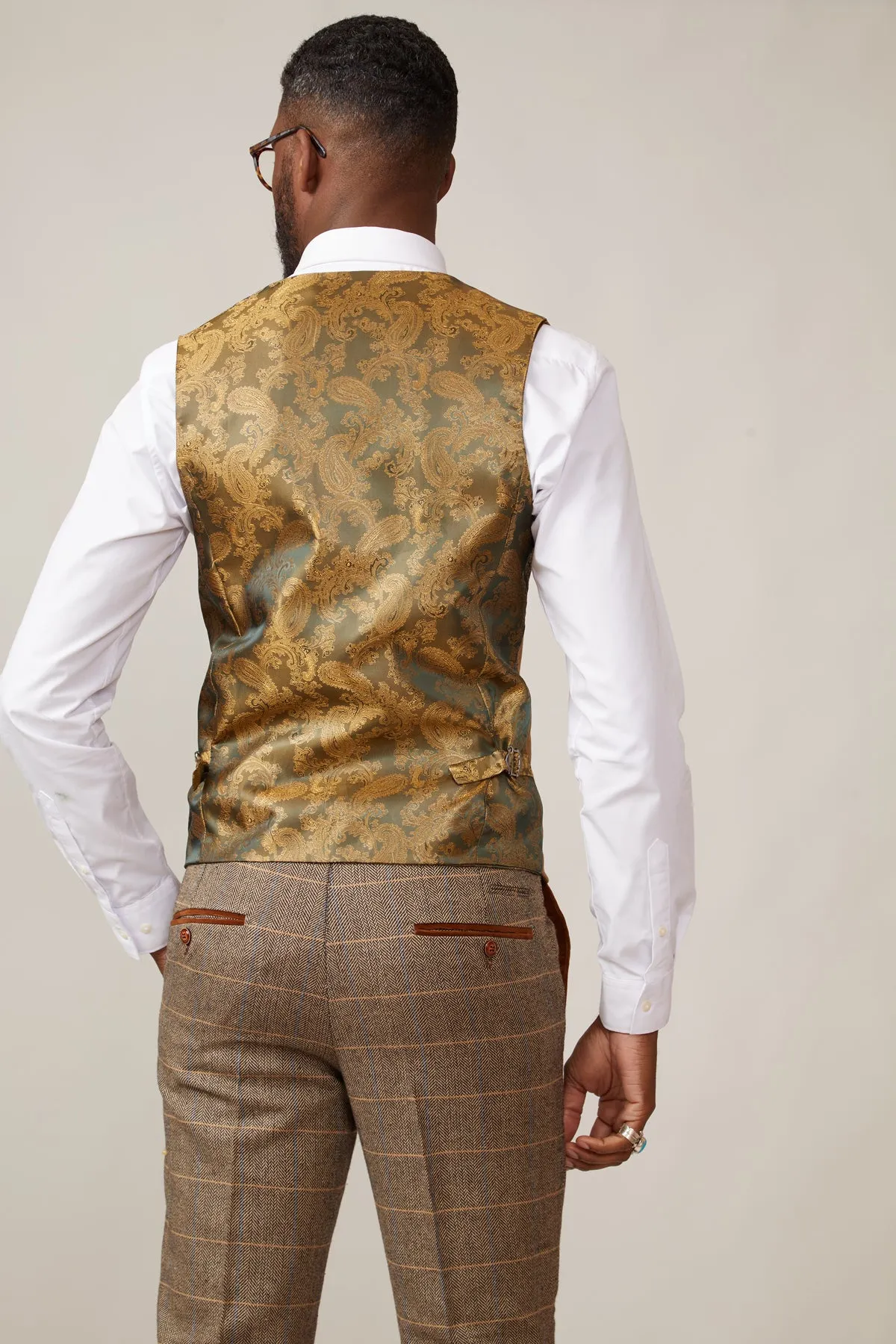 KELVIN - Oak Single Breasted Waistcoat