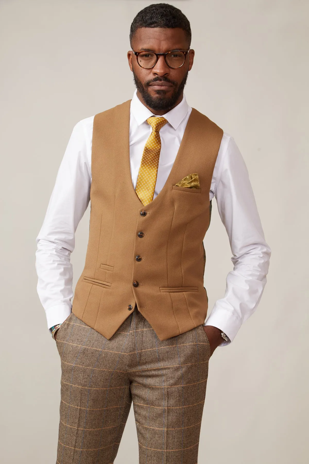 KELVIN - Oak Single Breasted Waistcoat