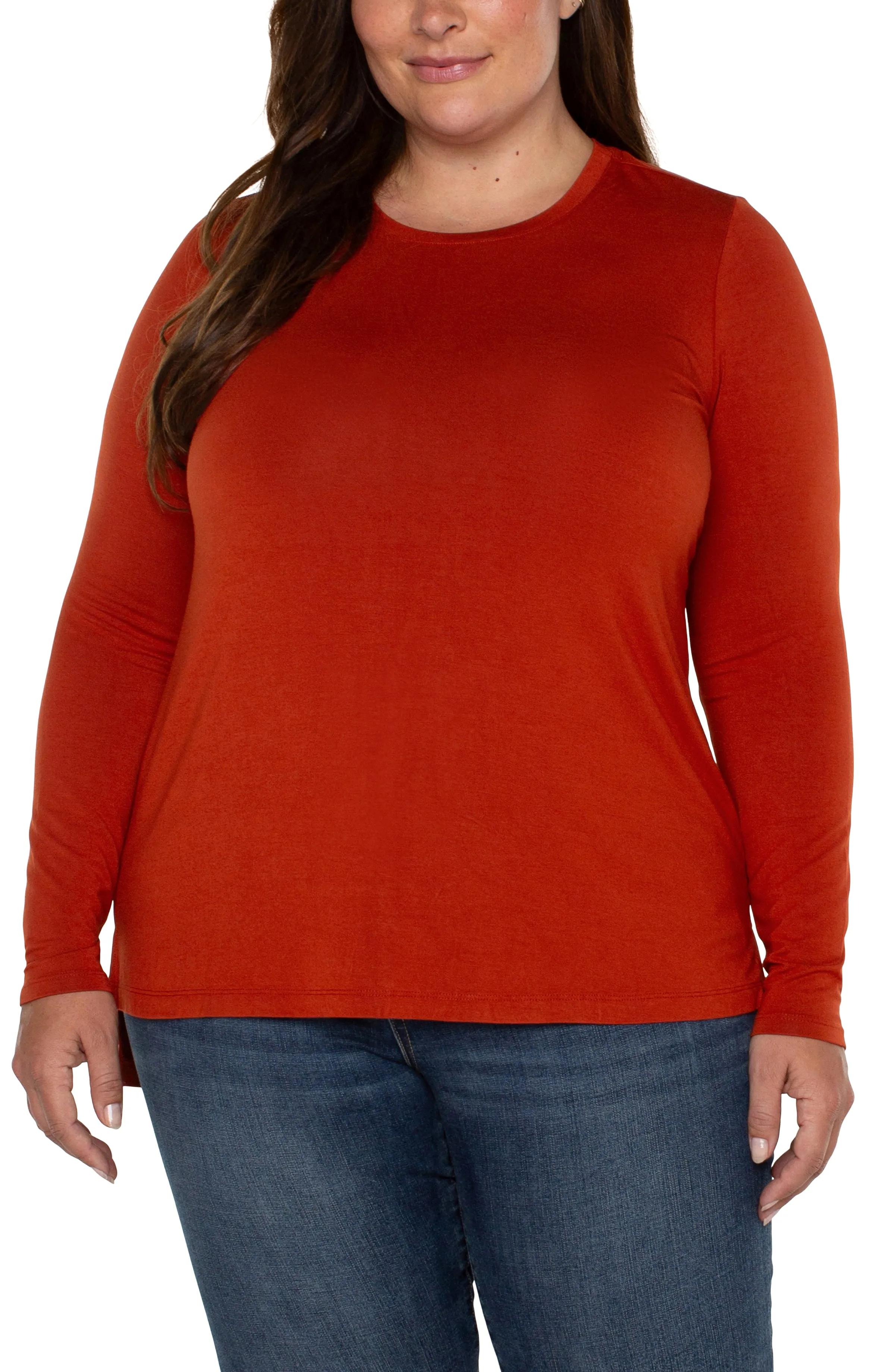 LONG SLEEVE SCOOP NECK TEE