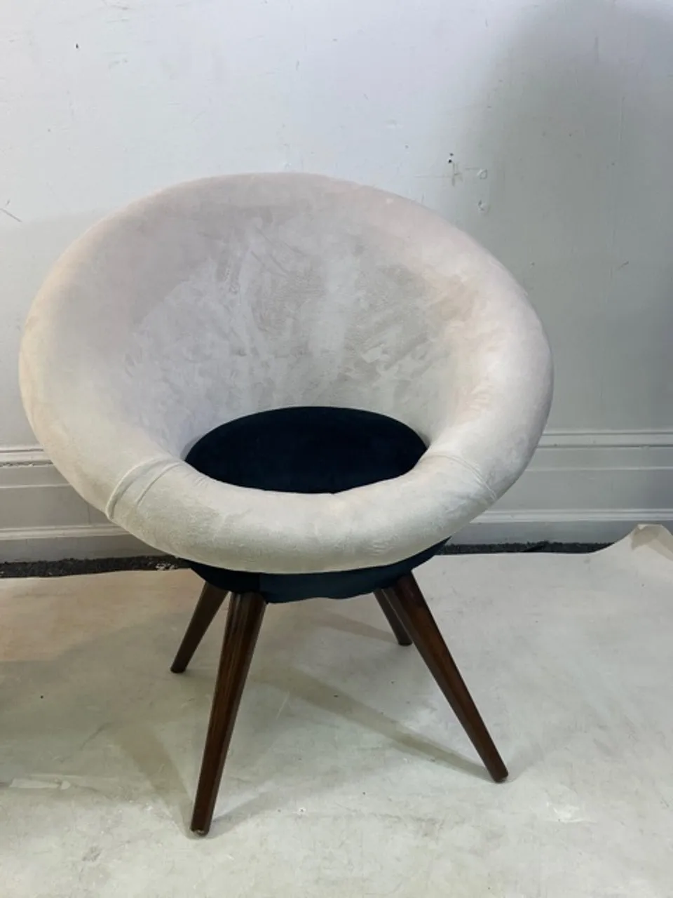 Modern Lounge Chairs in Style of Jean Royère