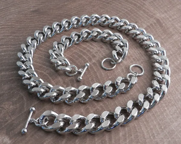 Monster Leash Chain Bracelet With Toggle Clasp