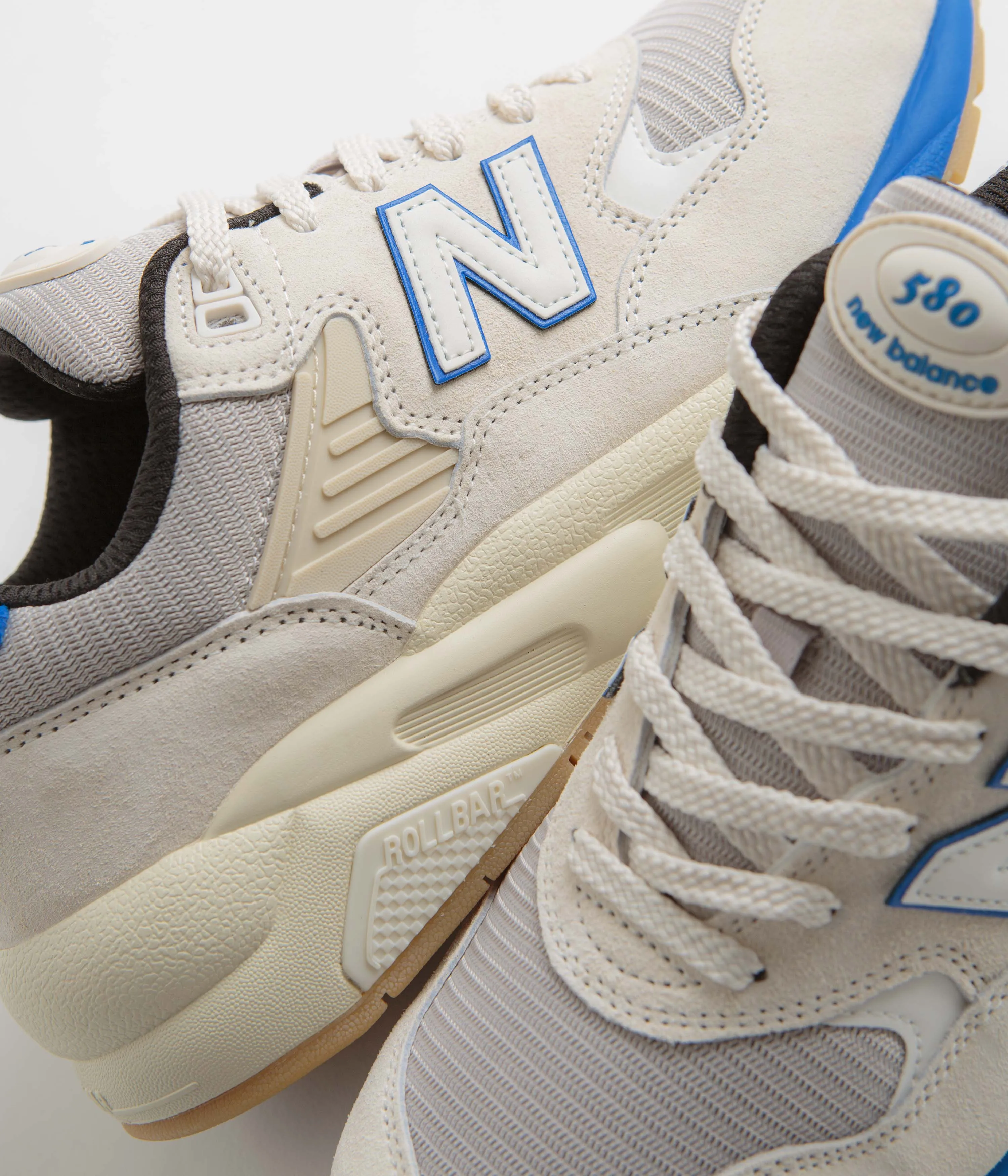 New Balance 580 Shoes - Linen