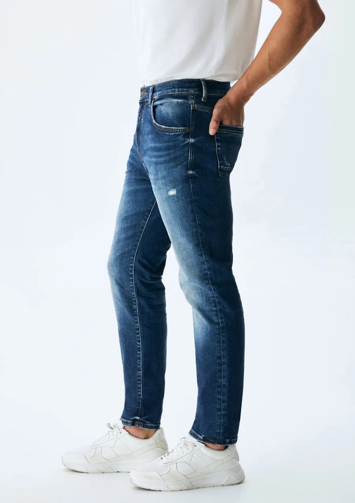 New Sawyer Y Arius Mid Rise Slim Jean