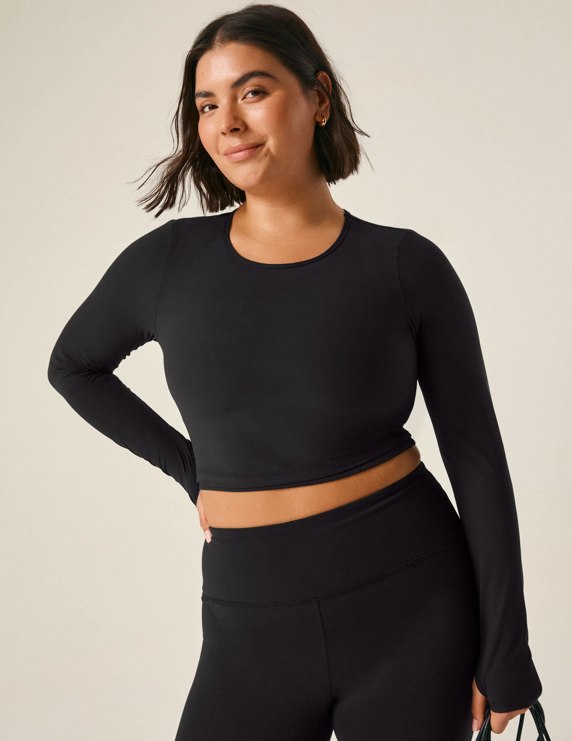 POWERBEYOND™ Lite Cardio Cropped Pullover