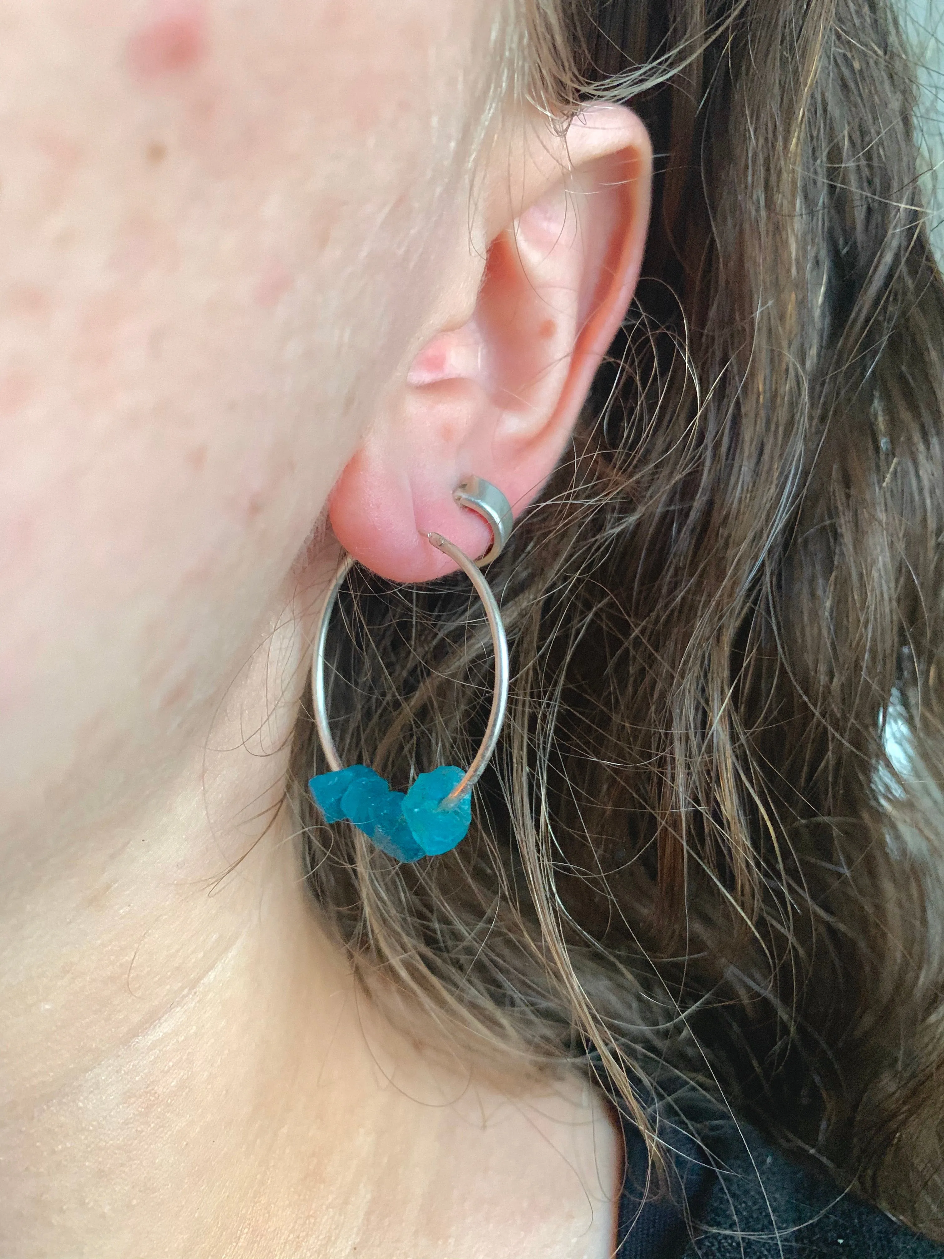 Raw Dark Blue Apatite Hoop Earrings