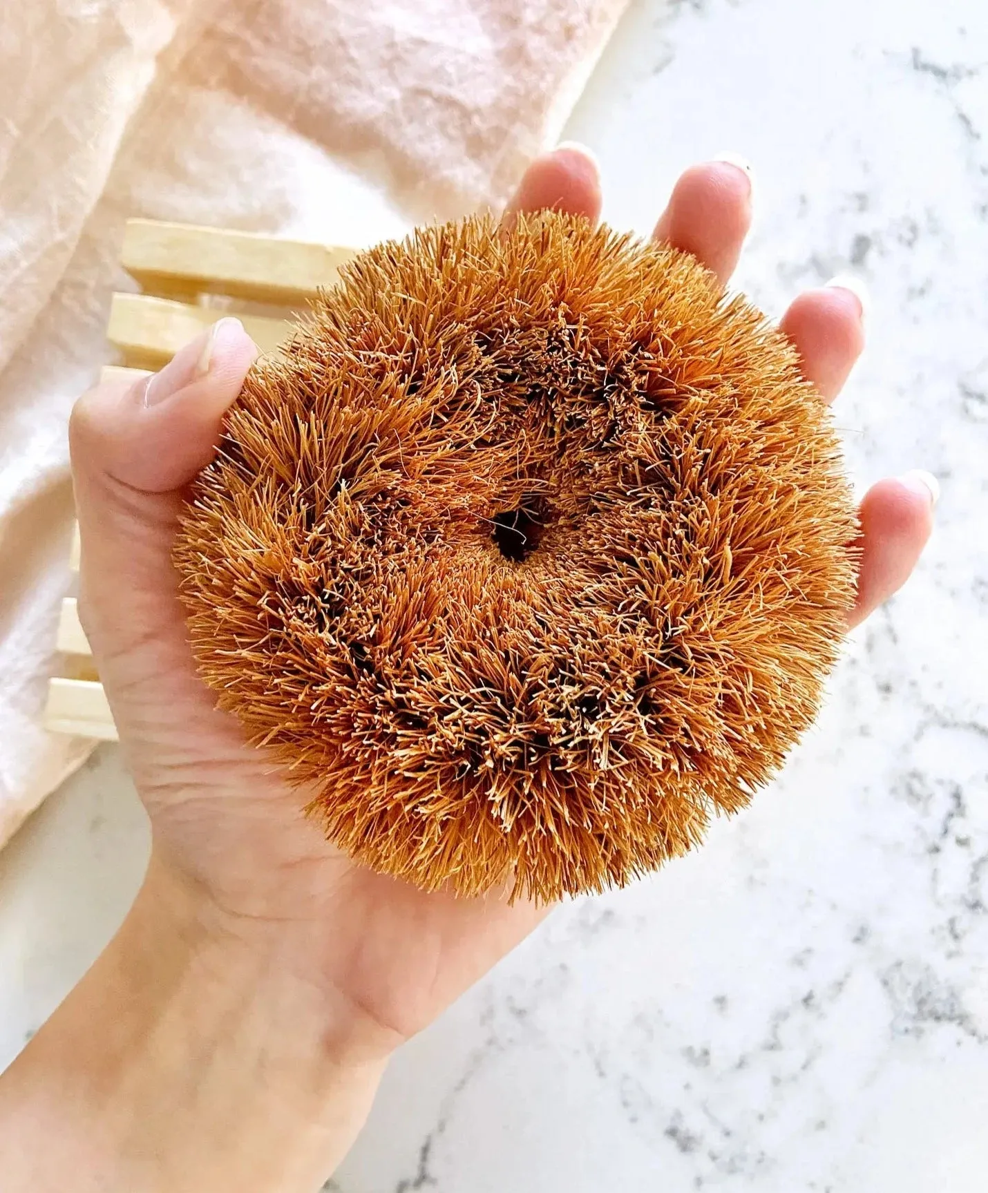 Round Coconut Scrubbie