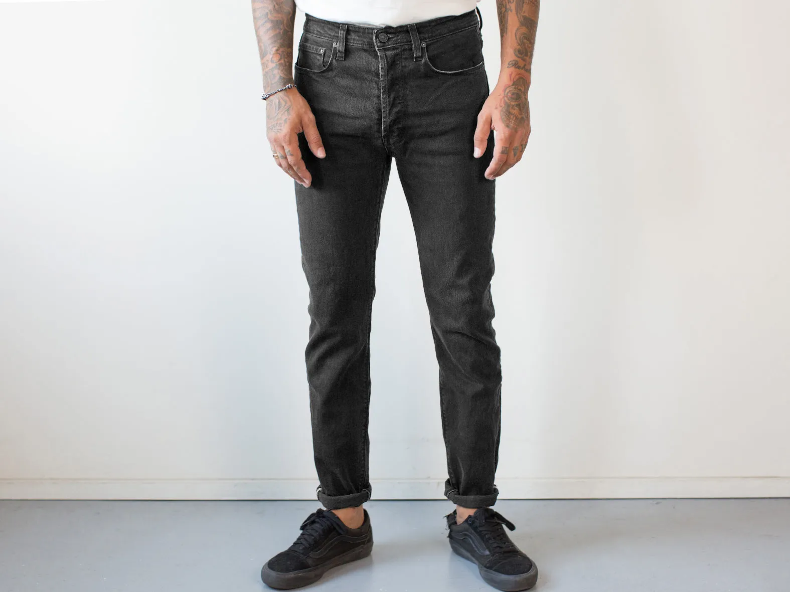 UNION TAPERED - WASHED BLACK.