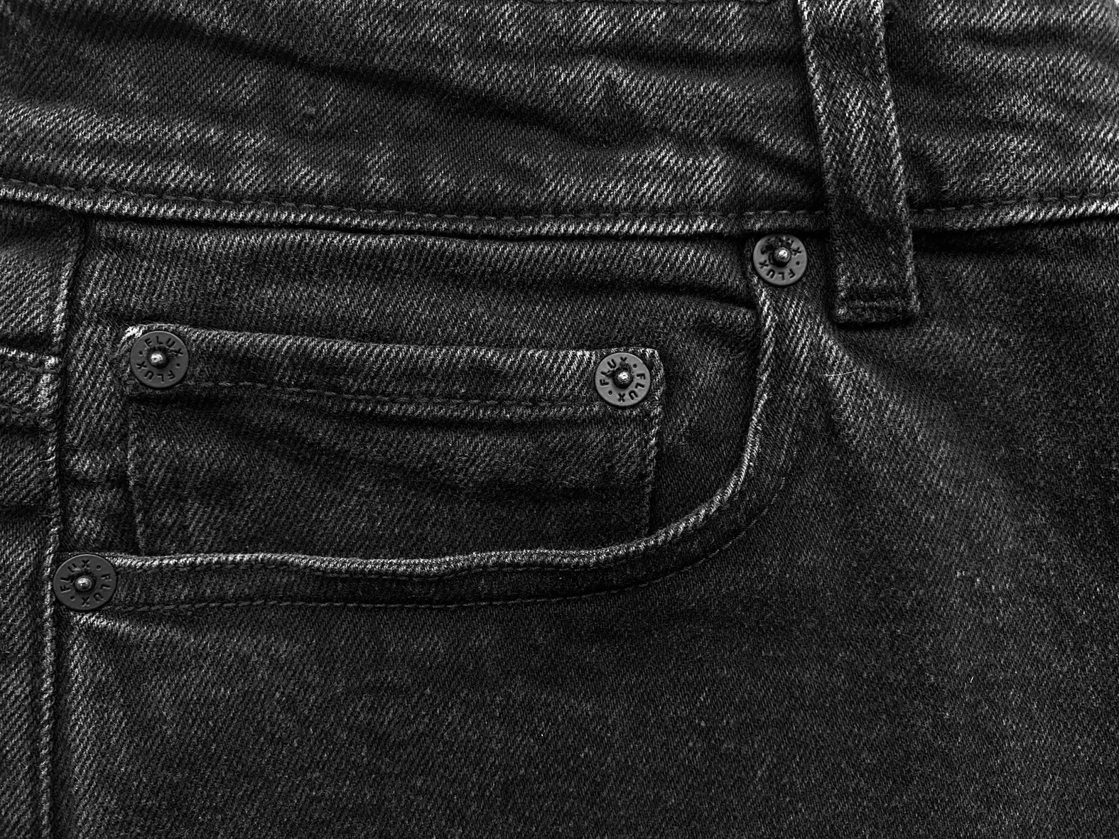 UNION TAPERED - WASHED BLACK.