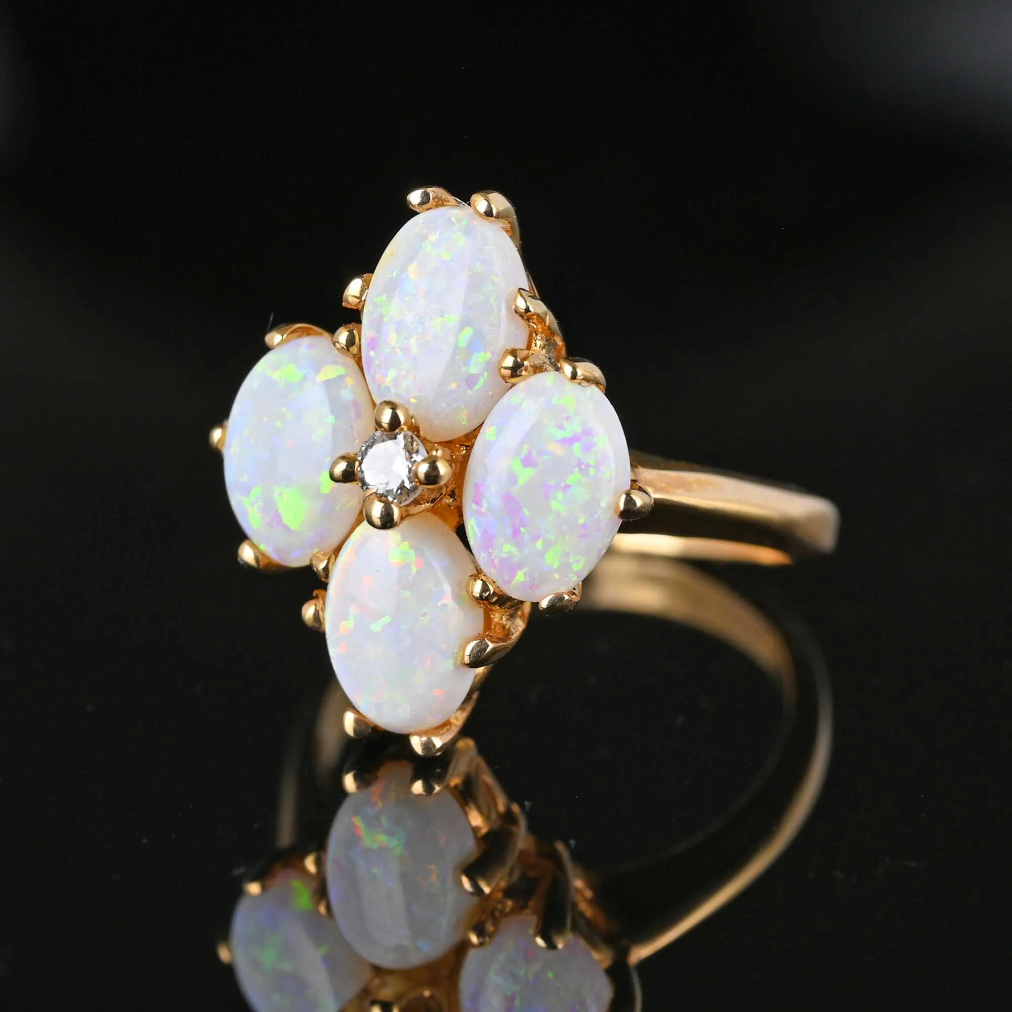 Vintage 14K Gold Diamond  Cabochon Opal Ring