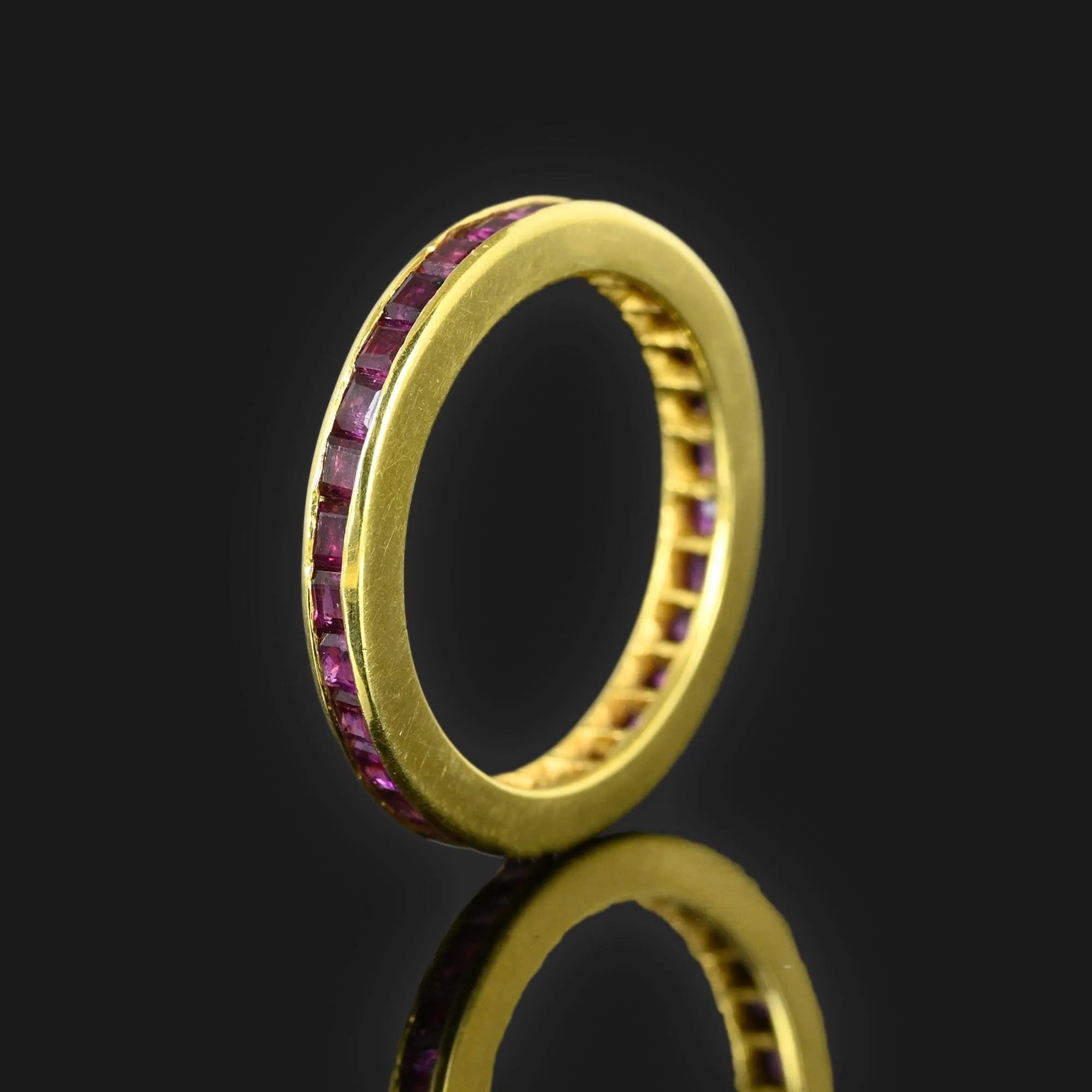 Vintage 18K Gold Ruby Eternity Band Ring